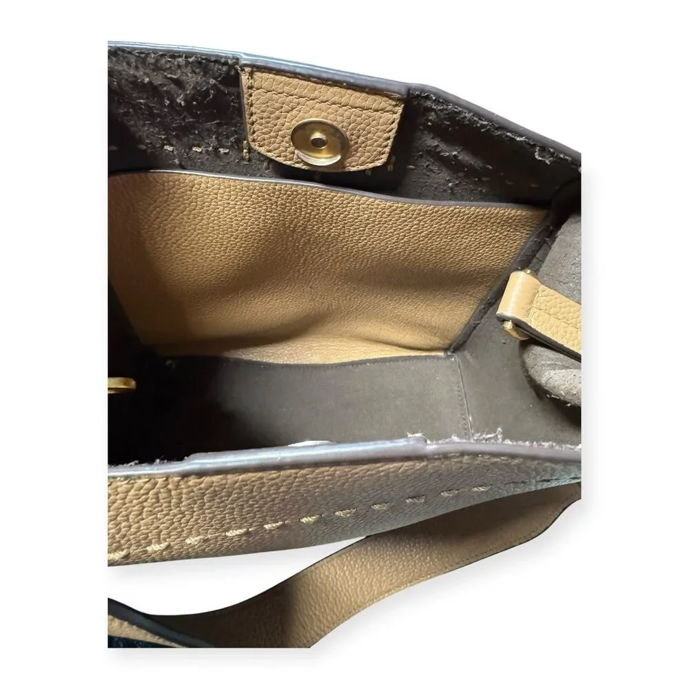 Tory Burch Tiramisu McGraw Bucket Tote Bag Travel Western Leather Shoulder‎ Bag